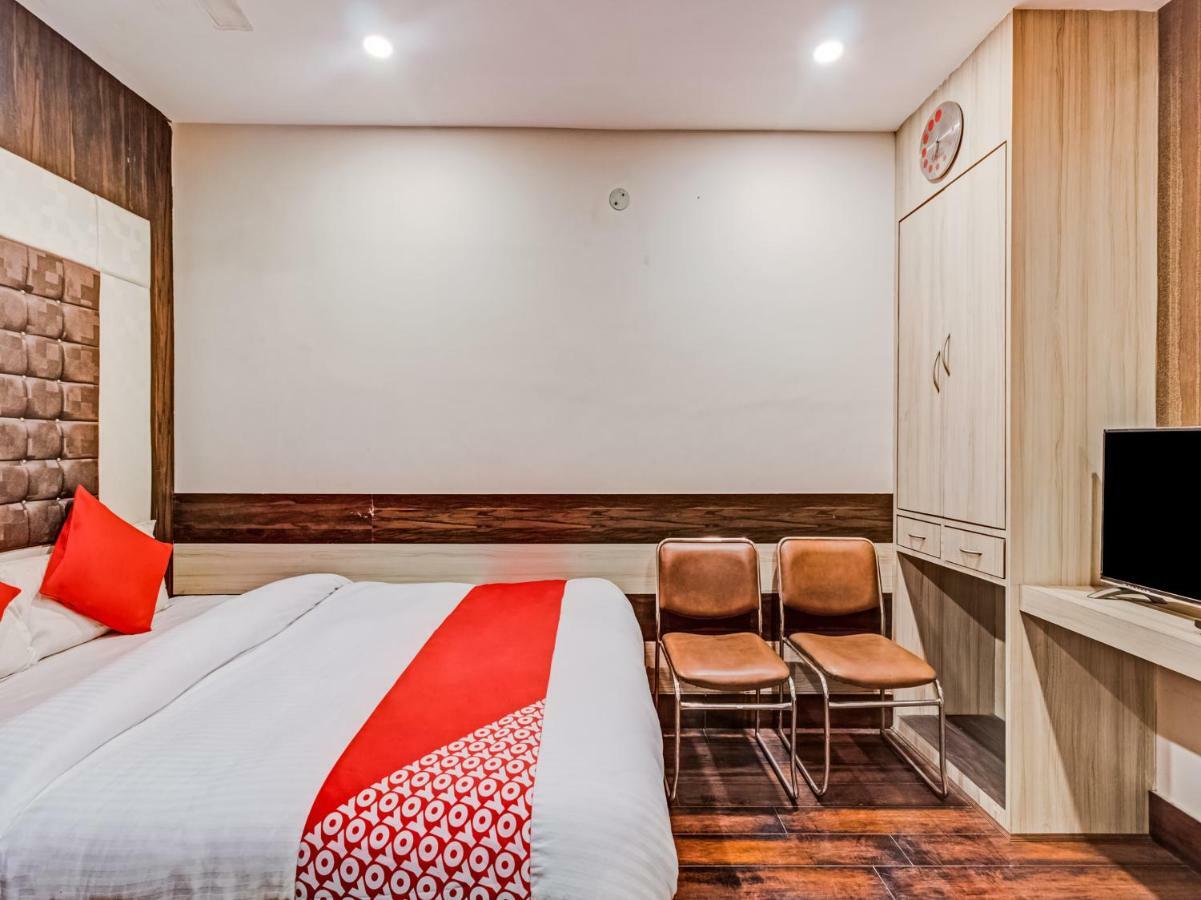 Oyo 24171 Hotel Meridian Jamshedpur Extérieur photo